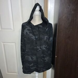 Women’s Black Camo Athletic Works Hoodie Preowned Size X-LARGE